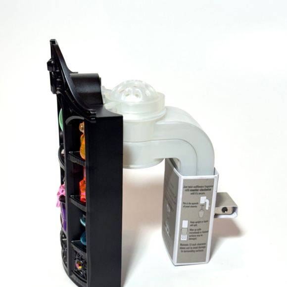 WITCHY CABINET Wallflowers Scent Control Nightlight Plug - Picture 3 of 6